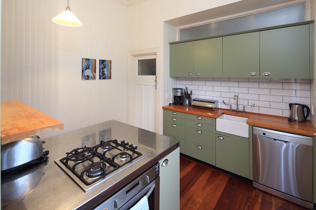 Crescent Villa - Stay Waiheke Ostend Εξωτερικό φωτογραφία