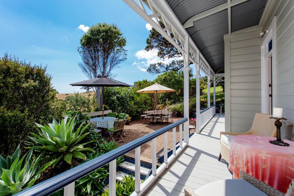 Crescent Villa - Stay Waiheke Ostend Εξωτερικό φωτογραφία