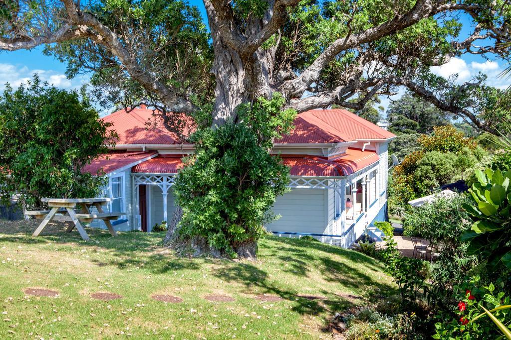 Crescent Villa - Stay Waiheke Ostend Εξωτερικό φωτογραφία